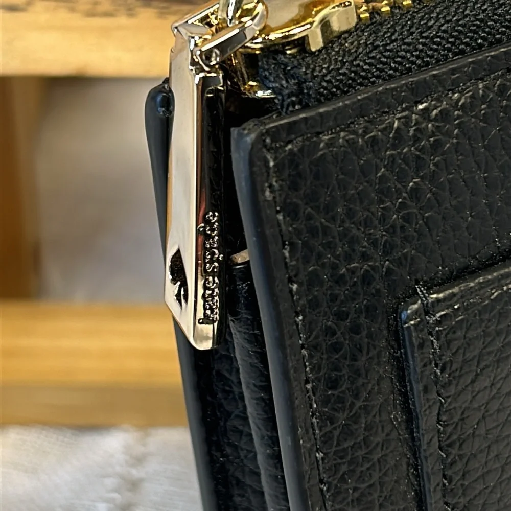 NWOT Kate Spade leather large wallet